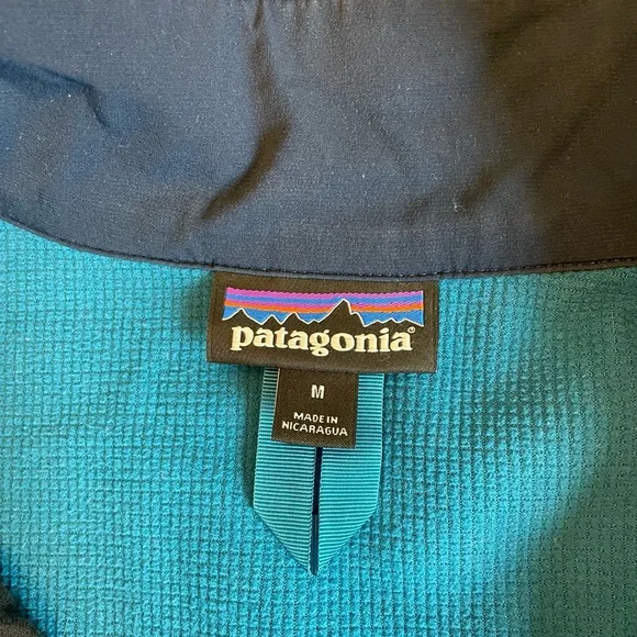 Men’s Patagonia Navy and Blue Fullzip Jacket